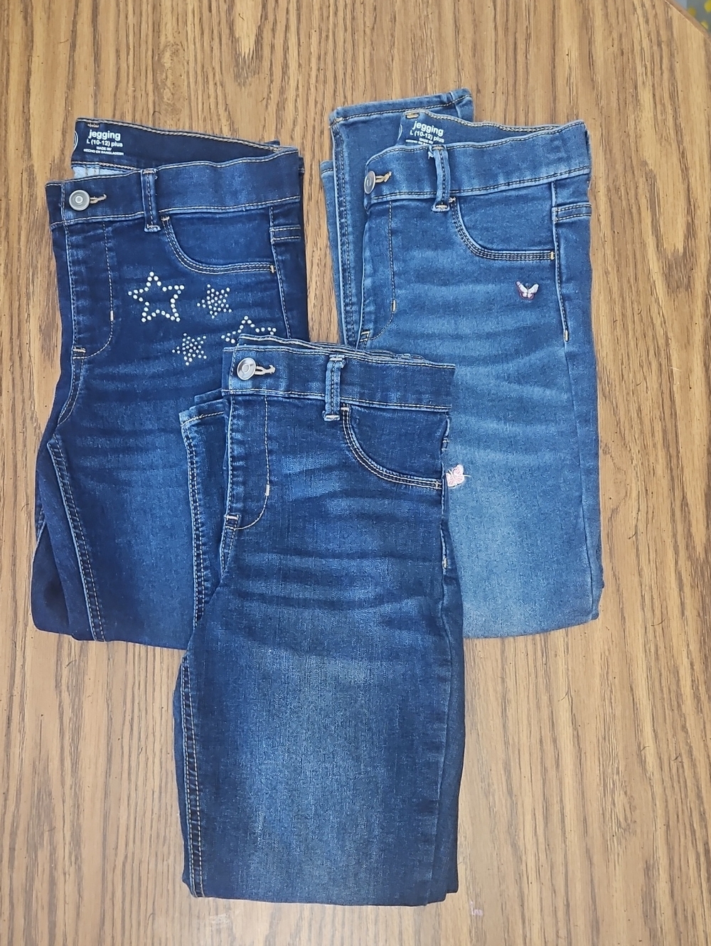 3 Pair Of Girls 10/12 Plus Jeggings